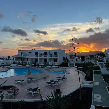 Casa Zen, 1 Bedroom On Complex With Pool, Puerto Del Carmen Apartment *