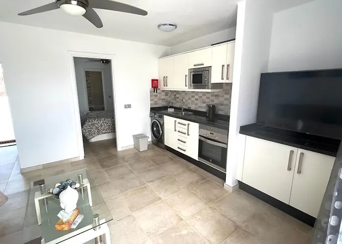 Casa Zen, 1 Bedroom On Complex With Pool, Puerto Del Carmen Apartment